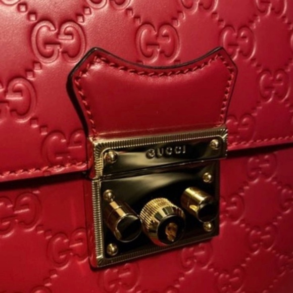 Gucci CC signature padlock backpack main image 4